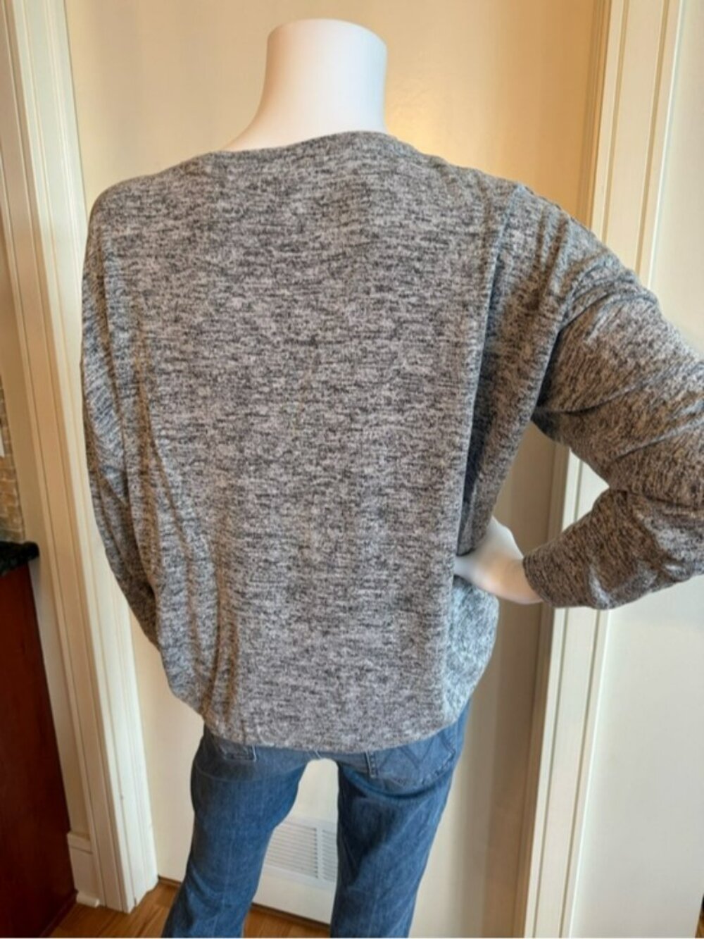Athleta Gray Marled Pullover Sweatshirt - Picture 3 of 3
